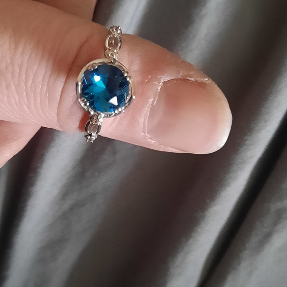 Fragrant Jewels sz 9 ring - Picture 5 of 6